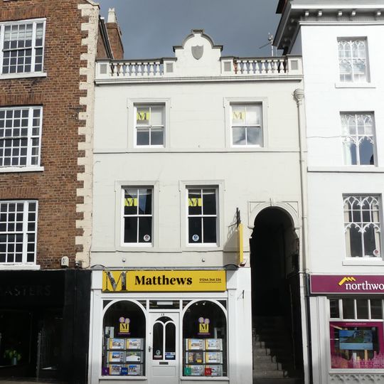 15A, Lower Bridge Street