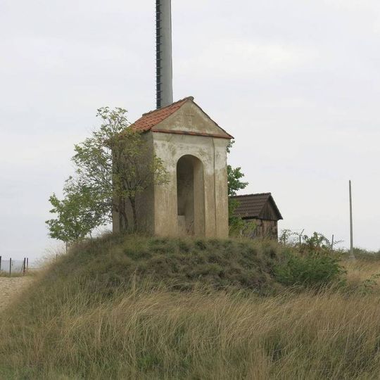 Chapel-shrine north of Ředhošť