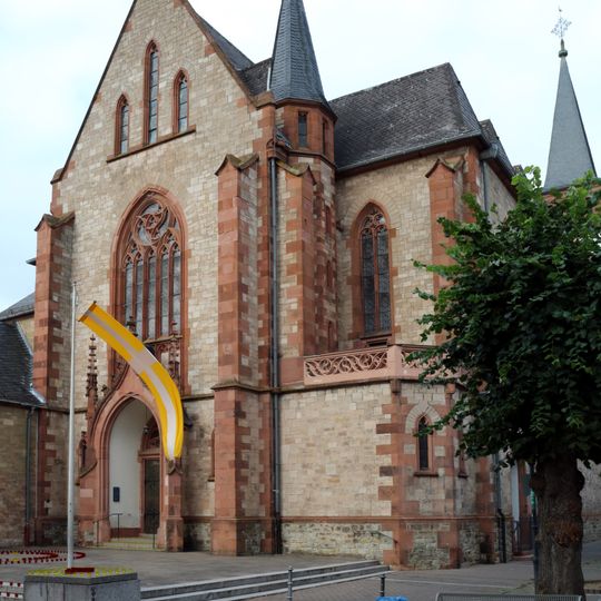 Kath. Pfarrkirche St. Peter und Paul