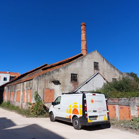 Fábrica Lusitana de Vidros Angolana