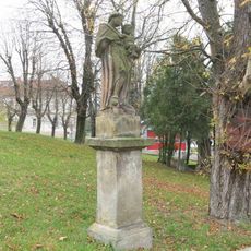 Socha svatého Antonína Paduánského u kostela v Čížkovicích