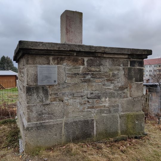 Vermessungsstein Forstweg