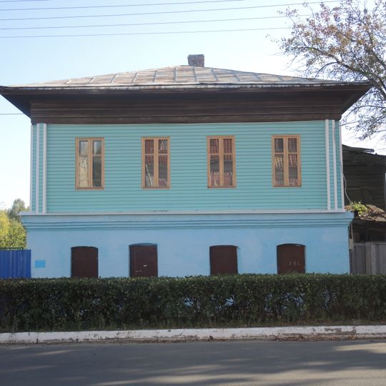 Дом Наумова