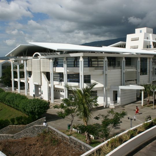 University of La Réunion