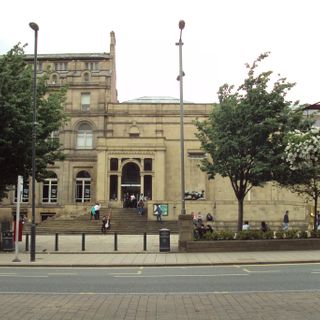 City Art Gallery And Henry Moore Centre