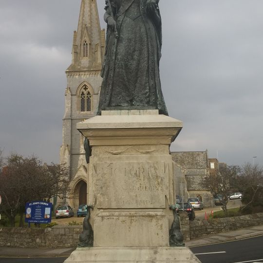 Statue of Queen Victoria