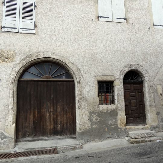 Maison, rue de la Halle, cad. H 557