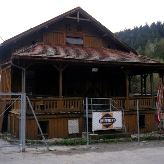 Holzveranda beim Zenzenhof