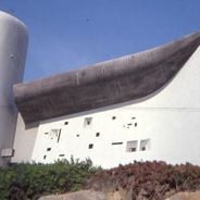Architecture: famous buildings, modern and historical structures
