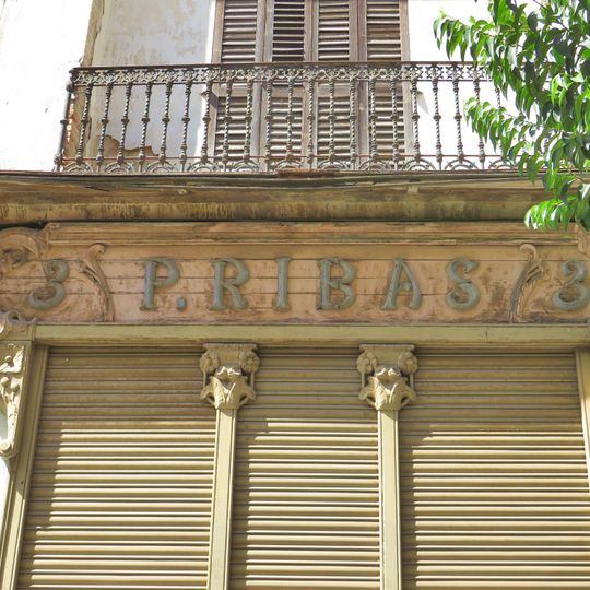 Aparador de la casa al carrer Pi i Margall, 9