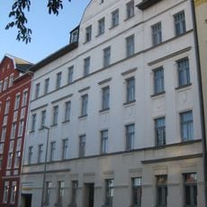 Mietshaus in geschlossener Bebauung; Fichtestraße 20