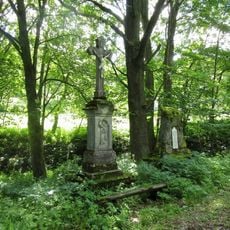 Kříž ve Velkém Vrbně u silnice (2)