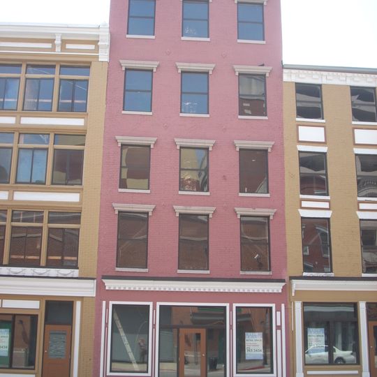 Building at 423 West Baltimore Street