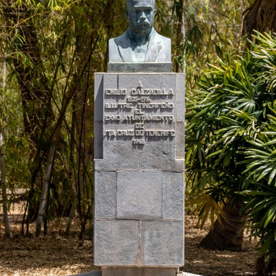 Bust of Emilio Calzadilla