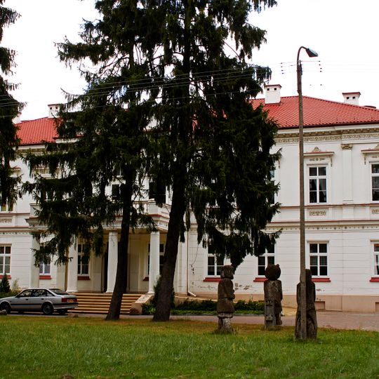 Palace in Stok Lacki-Folwark