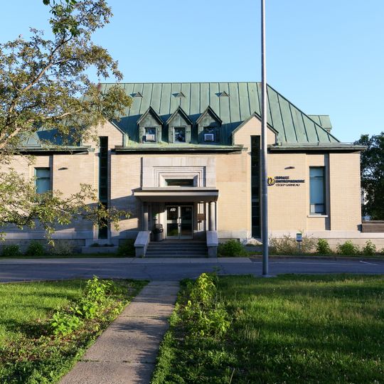 Pavillon Simonne-Monet-Chartrand