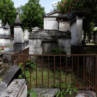 Grave of Lambert