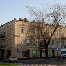 13 Daszyńskiego Square in Częstochowa