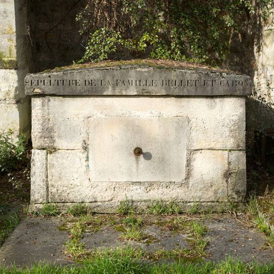 Grave of Bellet-Caron