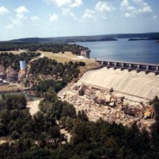 Tenkiller Ferry Lake