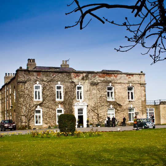 Hardwick Hall Manor Hotel