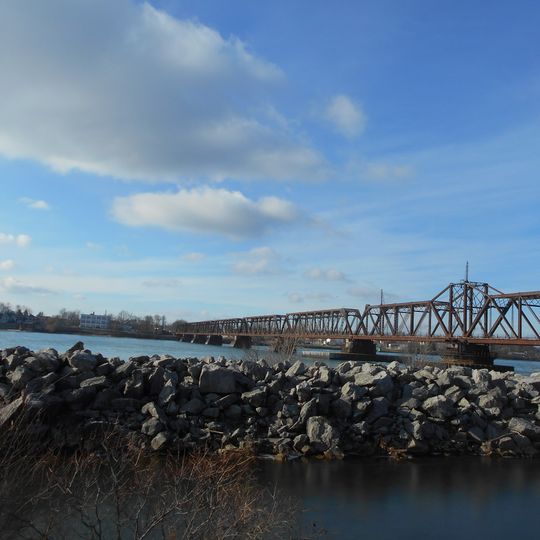 International Railway Bridge