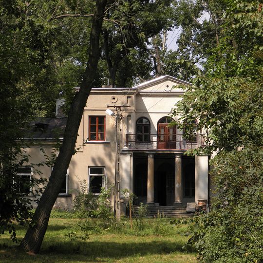 Zespół dworski we Wrzeszczowie