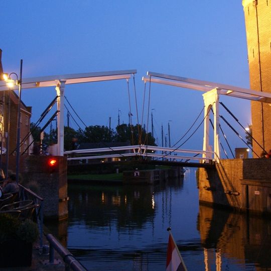 Klapbrug bij de Drommedaris