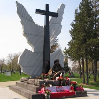 Katyń Monument in Niles