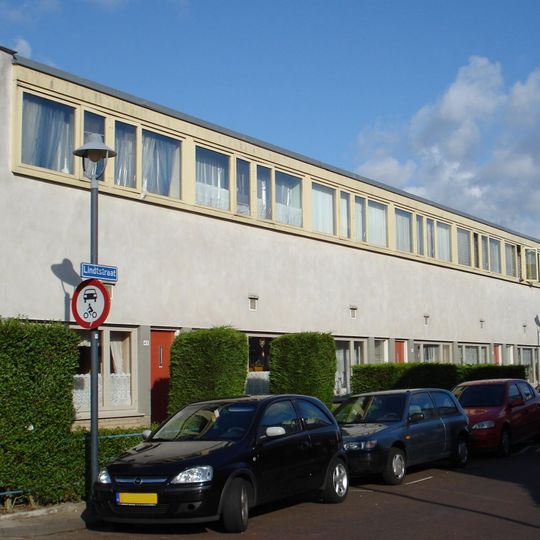 Kubusvorminge eengezinswoningen in de Kiefhoek