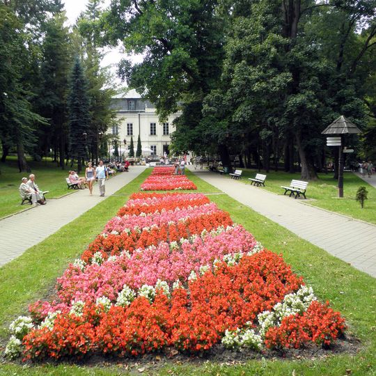 Zespół pałacowo-zdrojowy