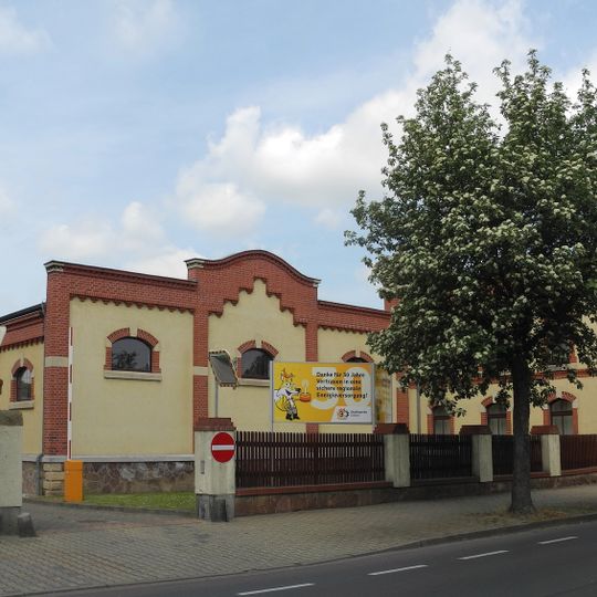 Städtisches Elektrizitätswerk Rosa-Luxemburg-Straße 7; 9