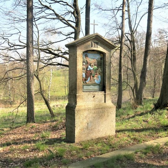 Kaplička VIII. zastavení křížové cesty u Království