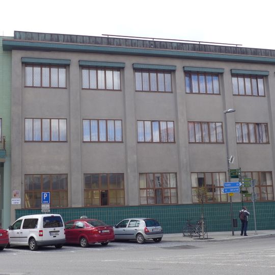 Spořitelna - městský úřad