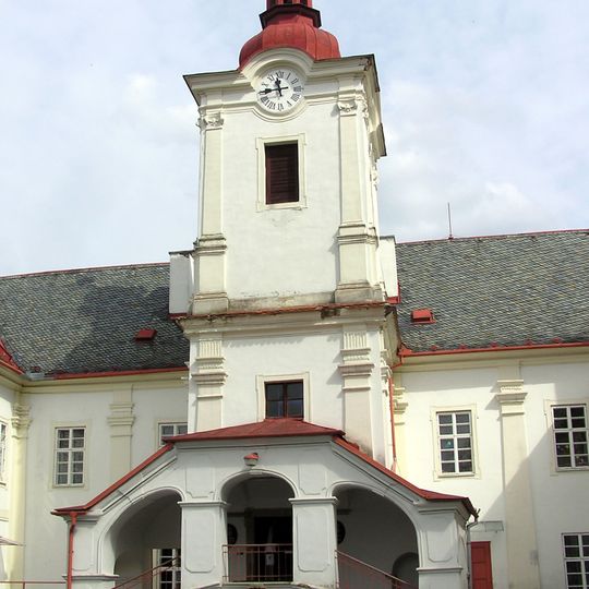Luhačovice Castle