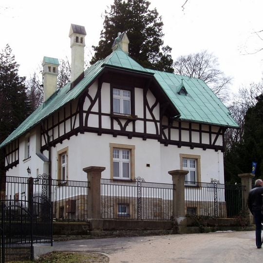 Oficyna, ob. dom wypoczynkowy MARZENIE II