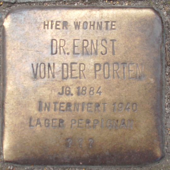Stolperstein dedicated to Ernst von der Porten