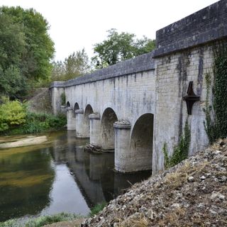 Pont-canal de Chatillon-sur-Cher