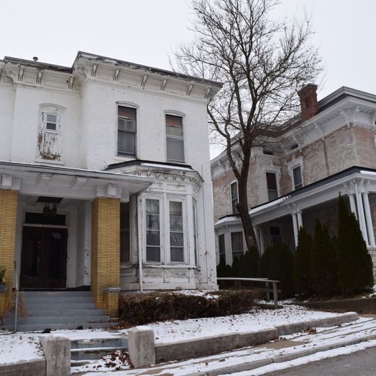 Maple Avenue Historic District