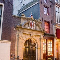 Poort bij Oude Hoogstraat 22, Amsterdam