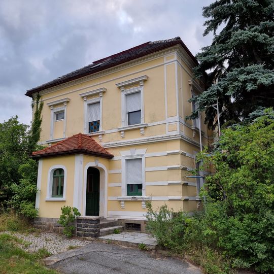 Villa Hauptstraße 96