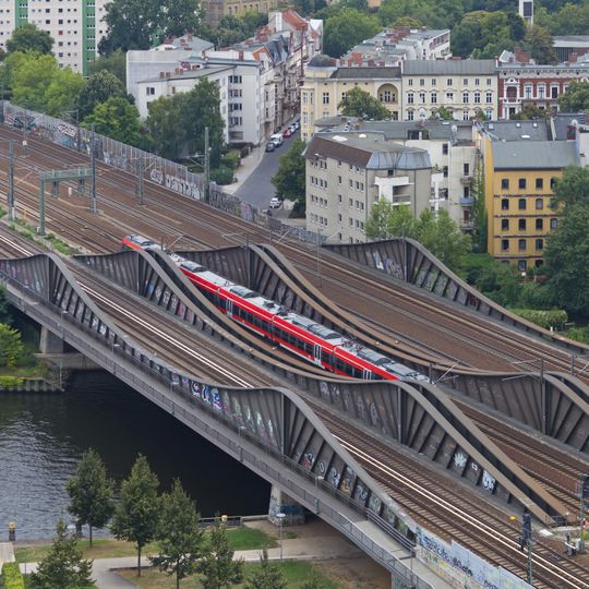 Eisenbahnbrücke über die Havel in Berlin-Spandau