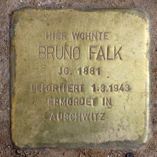 Stolperstein en memoria de Bruno Falk