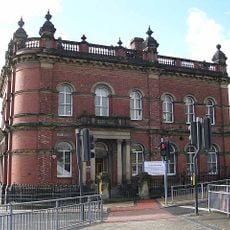 Leeds Chest Clinic With Forecourt Railings And Gates