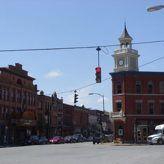 Hamilton Village Historic District