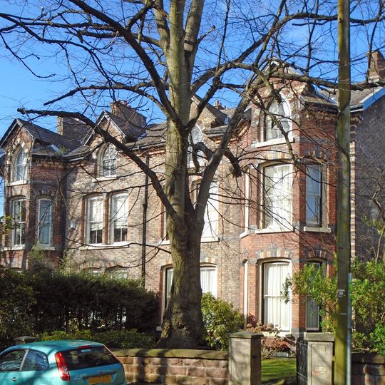 29 And 31, North Drive