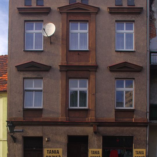 3 Niepodległości Street in Leszno