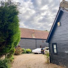 Barn At Little Lovetts End Farm To East Of House