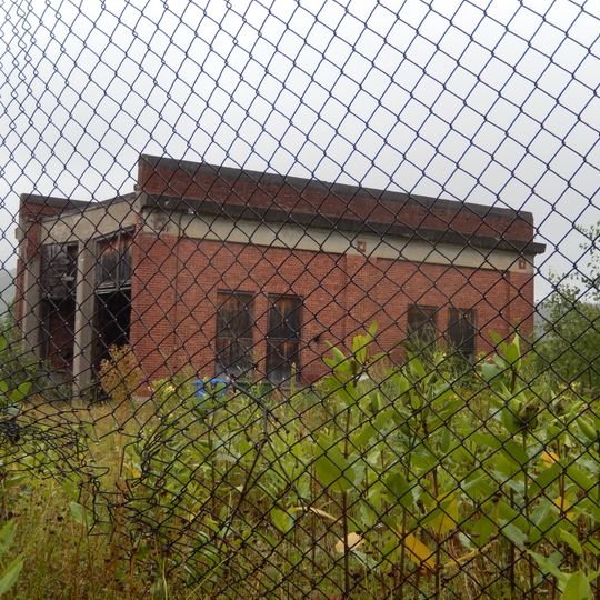 Ancien bassin de mise en charge de la centrale de Kipawa