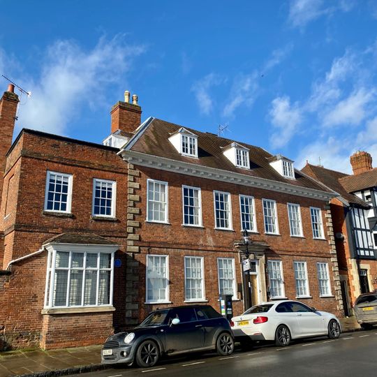 Mason Croft And Attached Gate And Walls